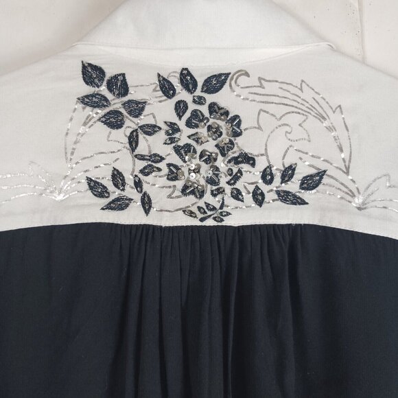 Usindo Womens Sequin Beaded Floral Tunic Shirt Small Black White Colorblock Asym - Picture 5 of 12